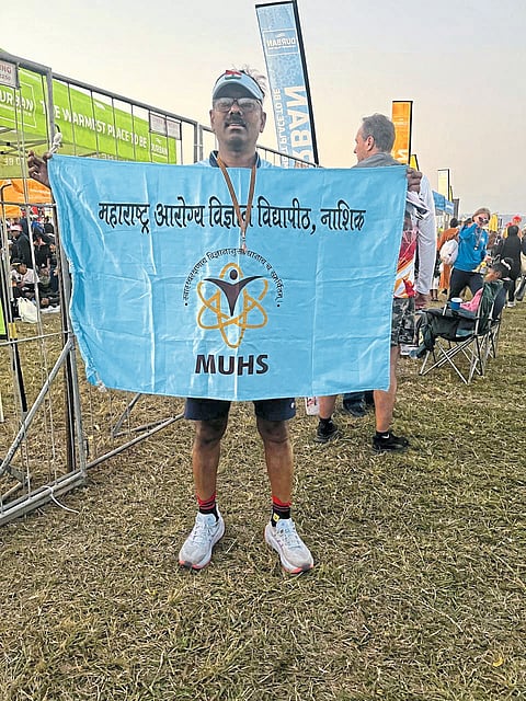 आंतरराष्ट्रीय मॅरेथॉन स्‍पर्धेत डॉ. गोपाळ शिंदे यांची कामगिरी