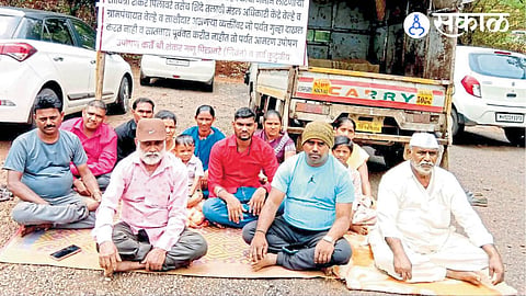 The Pilavre family staging a hunger strike in front of the Tehsil office