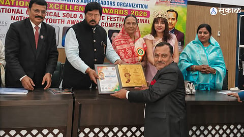Dr. Chandrasen Kothawale Receives Prestigious Bharat Bhushan National Award