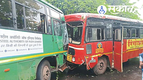 Ratnagiri ST bus accident