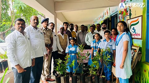 Students at Golegao ZP Primary School participated in the ‘Ek Ped Maa Ke Naam’ campaign by planting native trees in their mothers' names.