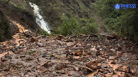 PWD and Police Rush to Kelghar Ghat After Landslide Disrupts Traffic