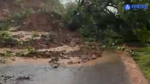 Four Landslides Block Varandha Ghat Road; Authorities Launch Clearance Operations
