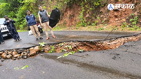 The closure has disrupted connectivity for 13 villages, while authorities have urged residents and tourists to avoid the route.