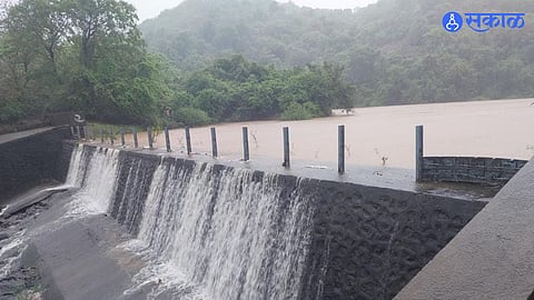 Heavy Monsoon Fills Pelhar Dam, Civic Body on Alert in Vasai
