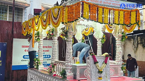 Ashadhi Wari 2026: Warkaris Stay Firm on Alandi Route Despite Heavy Rain Warning