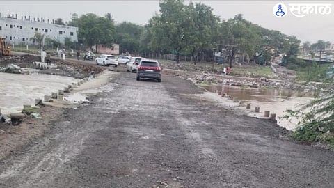 The Talegaon Dhamdhere Bridge over the Vel River has been temporarily repaired, restoring traffic after flood damage disrupted connectivity for two days.