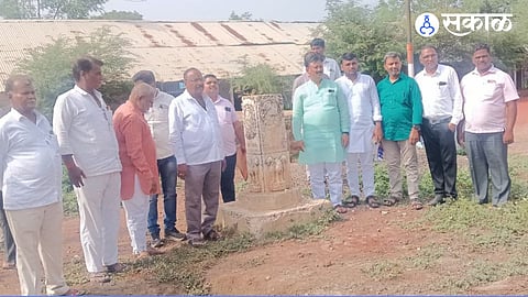 Major Clash Between Panchayat Samiti and Municipal Council in Mohol