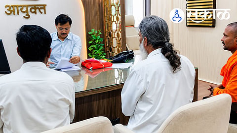 Tukaram Mundhe milk adulteration complaint