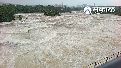 Khadakwasla dam rainfall and water level update
