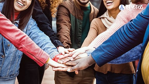 Small decisions to reconnect with loved ones often create lifelong happiness and strengthen relationships.