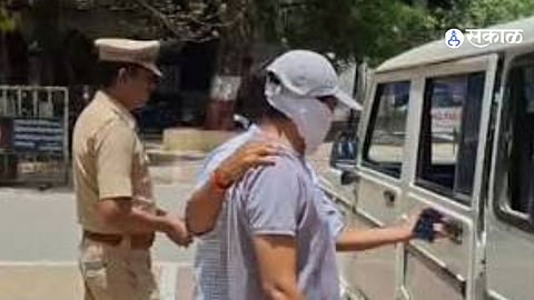 Fake Cop Act to Loot ₹1 Crore Fails; Driver and Accomplices Held by Pune Police
