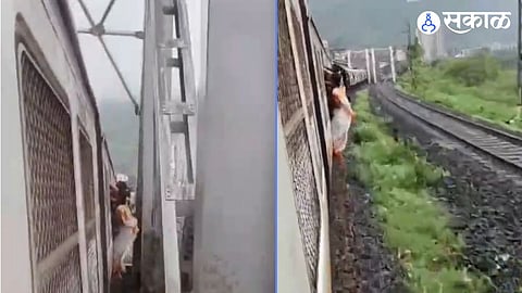Dangerous Mumbai Local Journey