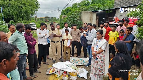 Villagers Uncover Alleged Sale of Anganwadi Nutrition Food; Inquiry Ordered