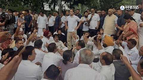 Rahul Gandhi Leads Protest March to PM Modi Residence