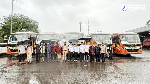 The buses were provided following continuous efforts by MLA Rajan Naik to strengthen public transport services in the region.