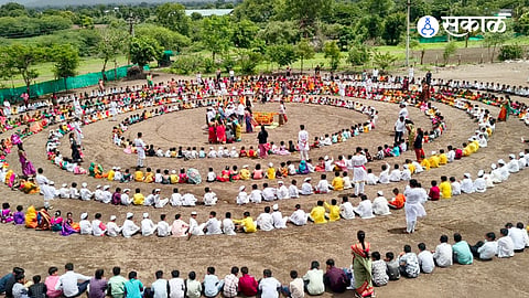 Students spread the values of equality, devotion and humanity through Haripath, Abhangs and cultural performances.