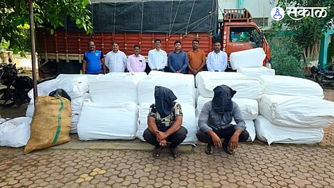 Latur police seize banned gutkha worth ₹40.47 lakh on Ausa Lamjana road and arrest two Telangana men