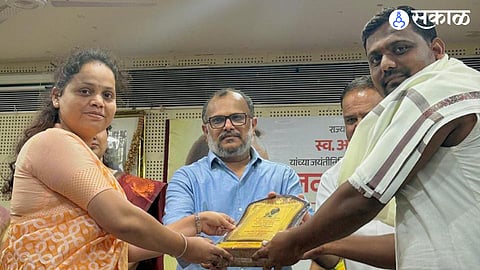 Pravah Anathalaya founder Rameshwar Gorde honoured with Loknete Late Ajitdada Pawar Award 2026 for social service