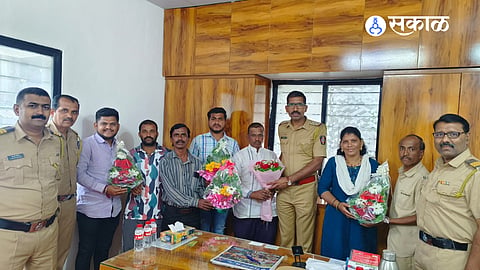 Seven thieves caught in Shikrapur and Koregaon Bhima weekly markets with help of alert citizens under public policing initiative