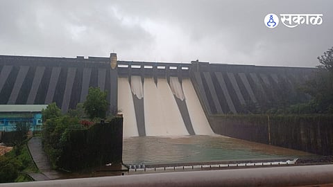 Koyna Dam released water through its spillway gates for the first time this monsoon after the reservoir level increased due to continuous rainfall.