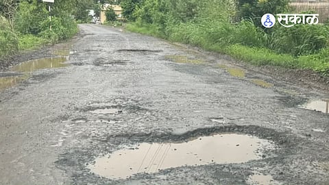 khed nimgaon road potholes pune heavy rain public works department road repair demand accident risk