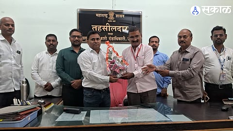 Jalkot taluka in Latur has become the first in Maharashtra to complete 100% of the Special Intensive Revision (SIR) of the electoral roll, earning appreciation from election authorities.