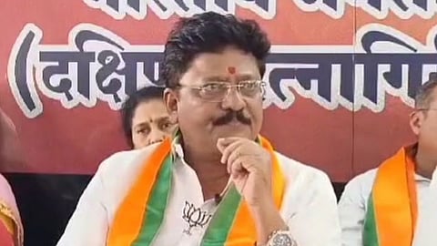 Former BJP Leader Rajesh Sawant Dies During Journey