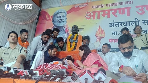 mahnoj jarange patil fasting