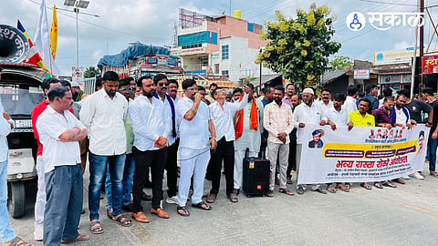 Three-Hour Road Blockade in Bidkin