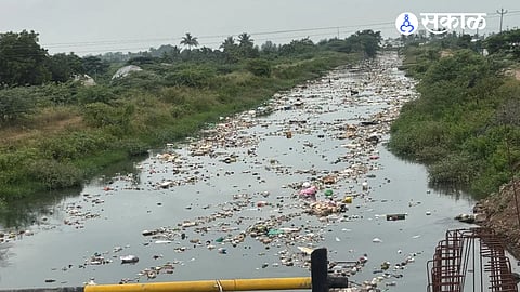 Waste entering the New Khadakwasla Canal from Pune has raised concerns over water quality and drinking water sources in Uruli Kanchan and nearby villages.