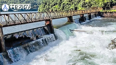 2628 Cusecs Water Discharge From Radhanagari Dam