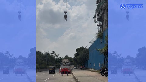 Notice Issued to Construction Work Being Carried Out Dangerously