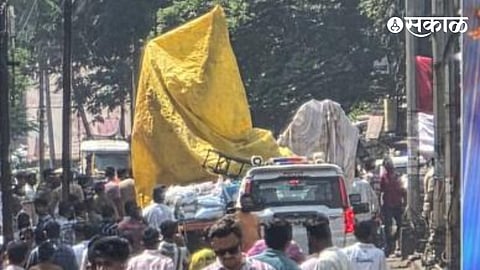Kolhapur Ganesh Idol Collapse Visarjan
