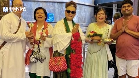 Thailand Ganesh Devotees At Pali Ballaleshwar Temple Gain Attention As Local Guide Connects With Them In Their Thai Language