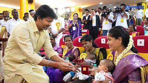 CM Vijay Launches Gold Ring Scheme