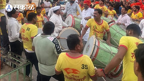 Dhol tash Pathak