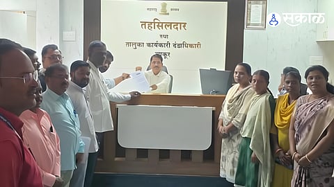 Talathi Assaulted over Crop Survey in Chakur; Employees Threaten Work Boycott