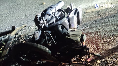 Karmad Road Accident 22 Year Old Rider Dies After Bike Collides With Unknown Vehicle Police Search for Driver