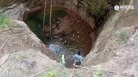सांगलीत विहिरीमध्ये पेट्रोल? नागरिकांमध्ये भीती, अधिकाऱ्यांची धावाधाव