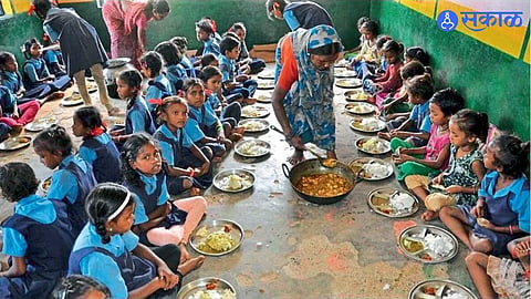 Headmasters in Paithan taluka face financial difficulties as funds for the school nutrition scheme remain pending for five months.