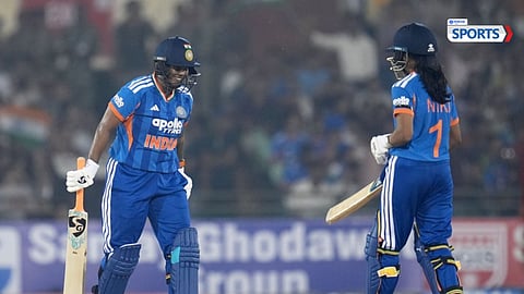 IND W VS ZIM W: संकटमोचक बनून आली दीप्ती शर्मा! झिम्बाब्वेविरुद्ध २७ धावांत ४ विकेट्स गमावल्यानंतरही भारताचा थरारक विजय