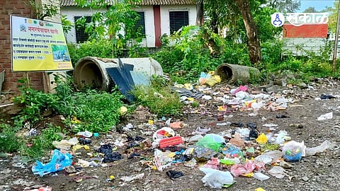 Maharashtra Pali Garbage Problem Raises Concerns as Open Waste Disposal Continues Despite Door to Door Garbage Collection