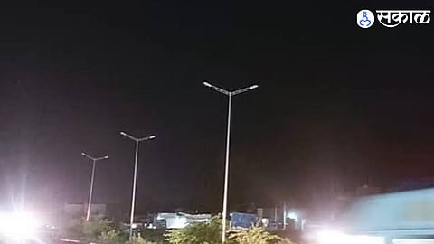 Satara Street Light Issue 57 Lights Remain Nonfunctional Amid Electricity Bill Dispute and Neglect by Local Representatives