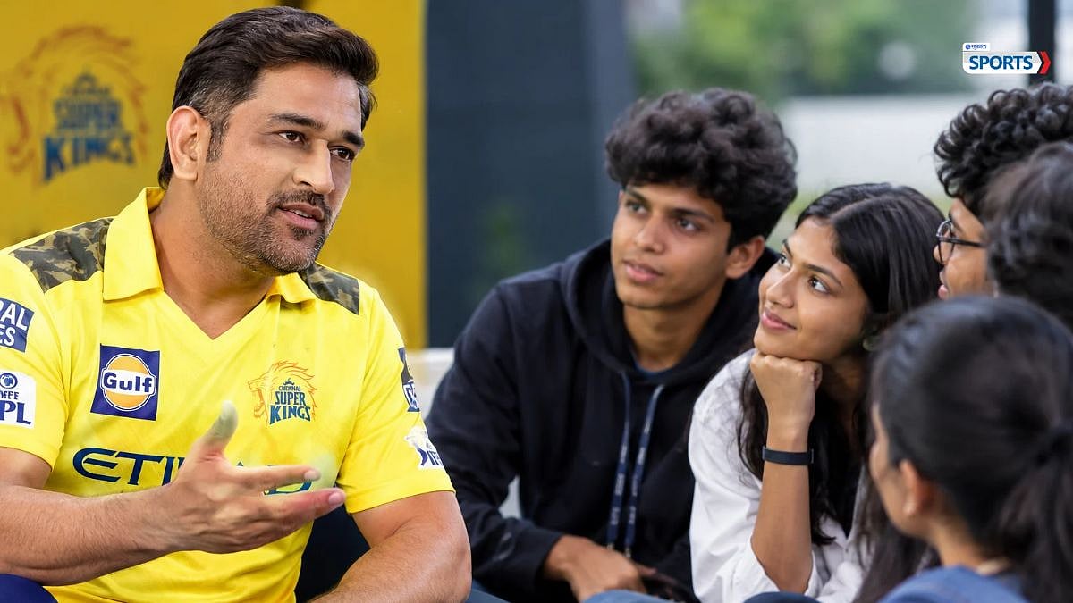 MS Dhoni's advice to the Gen Z : युवा पिढीला तू काय सल्ला देशील? महेंद्रसिंग धोनीचा Video पाहायला हवा; म्हणाला, विनंती करतो...