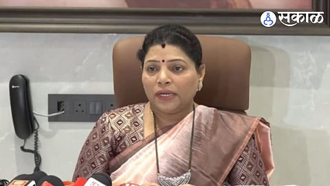 Meenakshi Shinde Resign 
