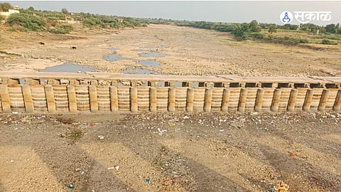 nira river dam dry