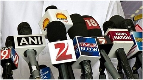 वृतवाहिन्यांवर सरकारचा अंकुश का नको? सुशांतसिंह प्रकरणातील वार्तांकनाबाबत न्यायालयाचा सवाल