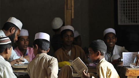 मोदींचा ‘सब का विश्वास’ हे ढोंग आहे हे मान्य करावे; 'मदरसे बंद'च्या भूमिकेवरून कॉंग्रेसची टीका