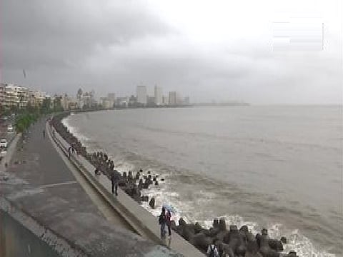 आजपासून कोकणात मुसळधार पावसाची शक्‍यता; मुंबईतही मेघगर्जनेसह बरसणार 